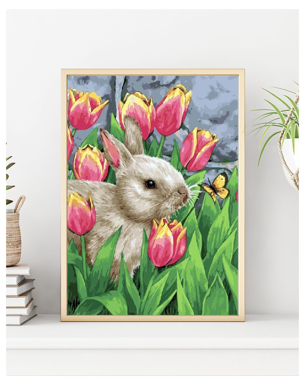 Zając w tulipanach