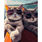 Koty w modnych okularach